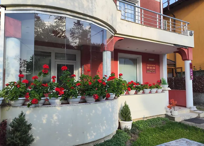 за гости ве-бо-ли** 3* Bankja